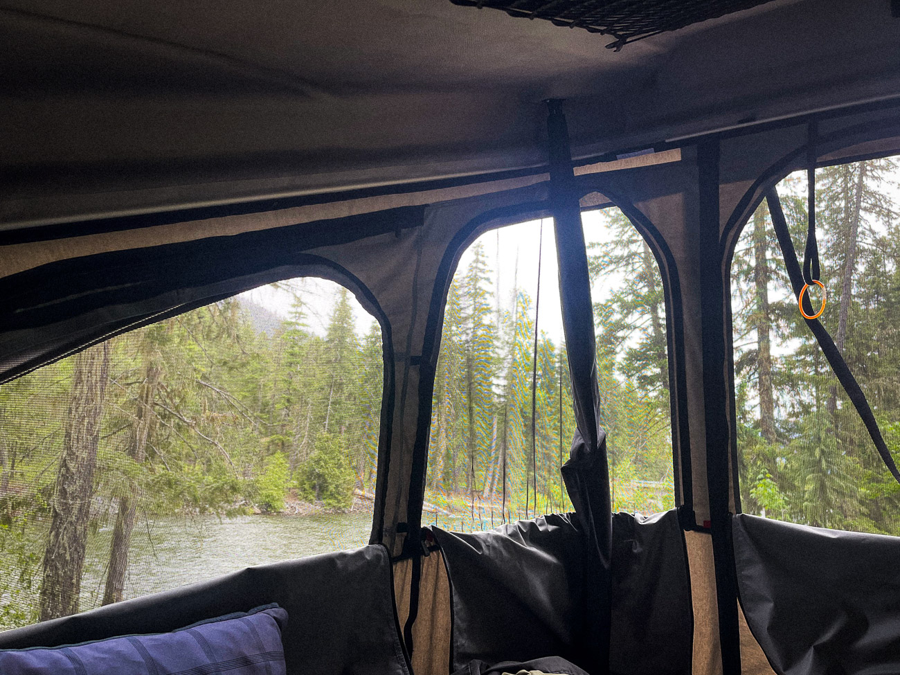 James Baroud Space XL tent installed on Deran Garabedian's car bed rack