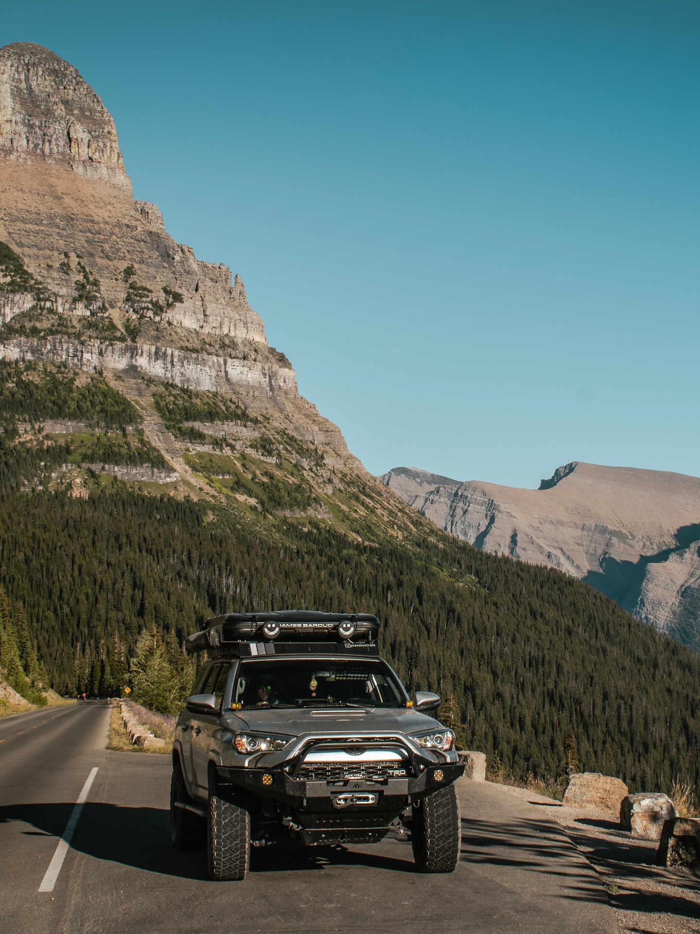 James Baroud Space XL rooftop tent installed on Deran Garabedian's car bed rack